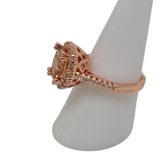Simulated Oval Morganite And Round Diamond Rose Gold Plated Ring Size 7 1/2 - Picture 2 of 5